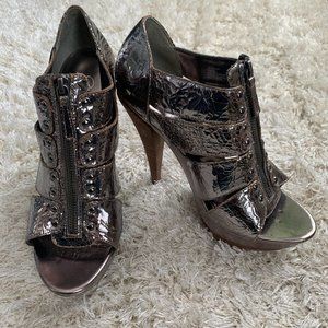 Jessica Simpson platform heels, size 9